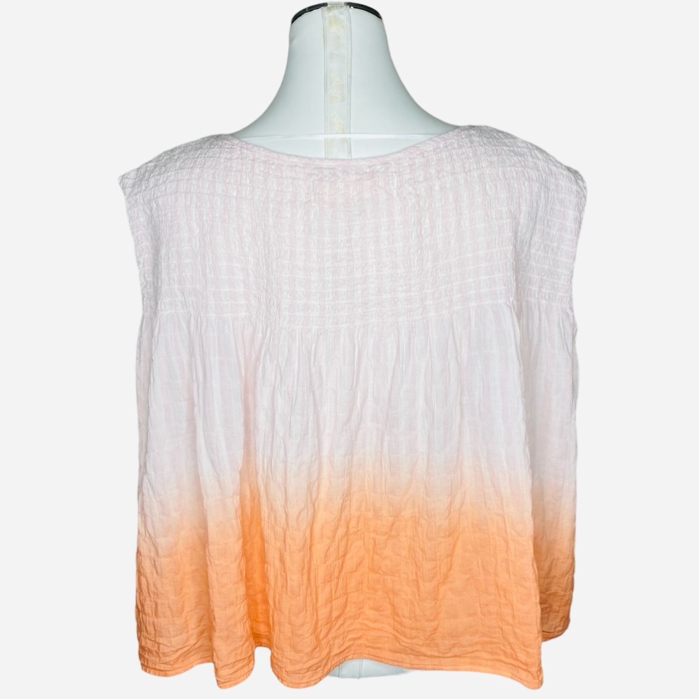 We The Free Little Bit of Something Ombre V-Neck Blouse - Picture 3 of 11